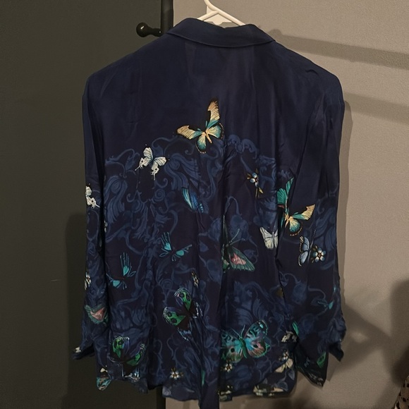 Johnny was button down - Picture 2 of 2